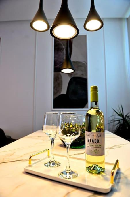 Nino Luxury Apartment Zagreb Extérieur photo